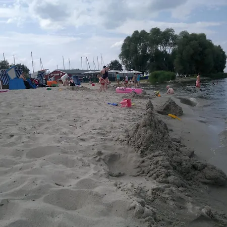 Moenkes Kate Und * Mönkebude